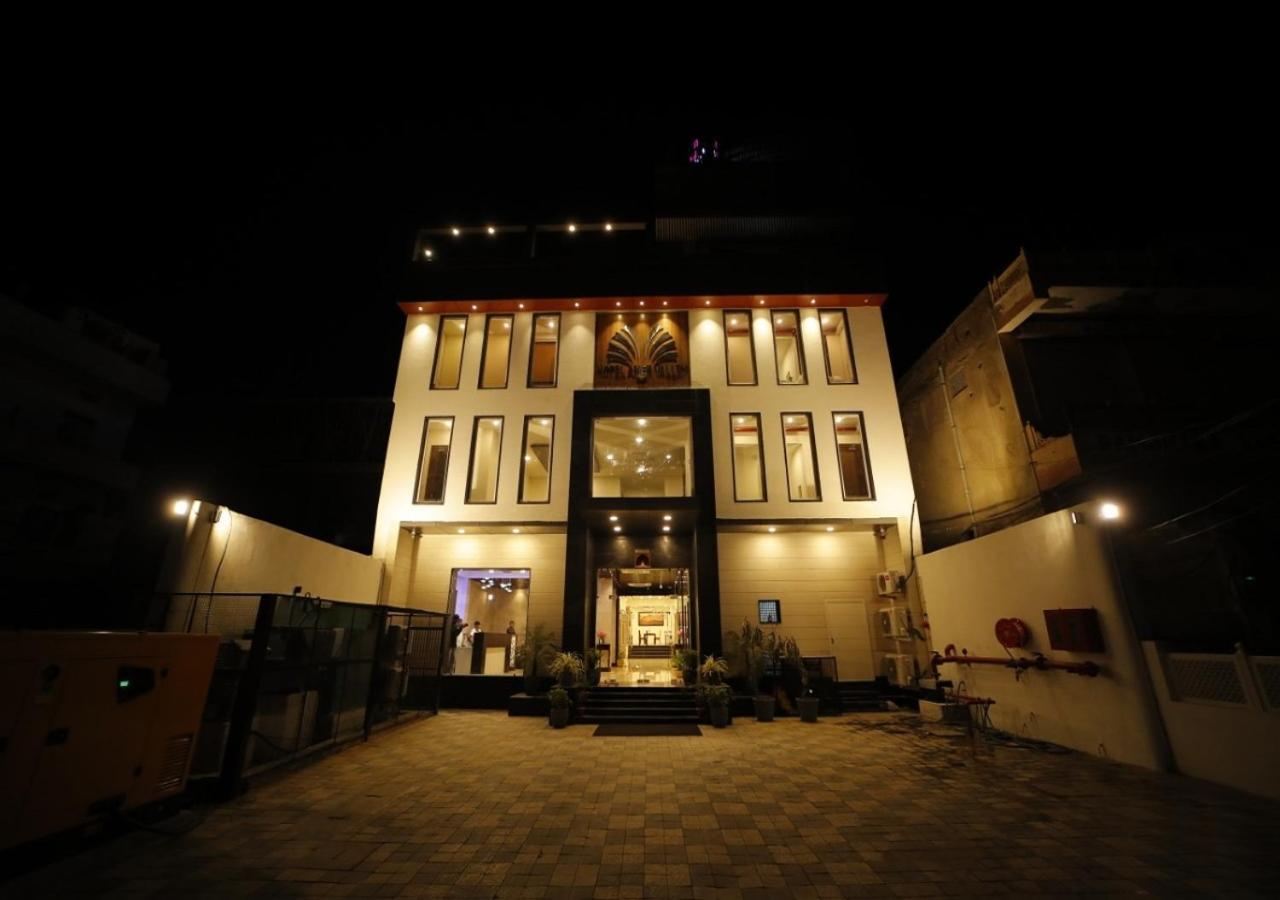 The Amer Valley Hotel Jaipur Buitenkant foto