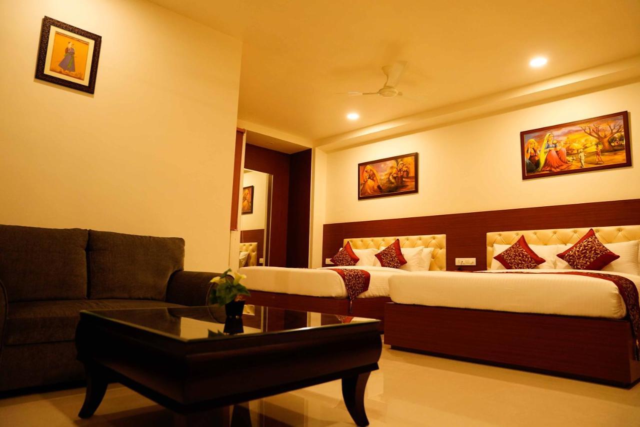 The Amer Valley Hotel Jaipur Buitenkant foto